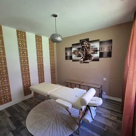 L'echappee Sensuelle Ferienhaus